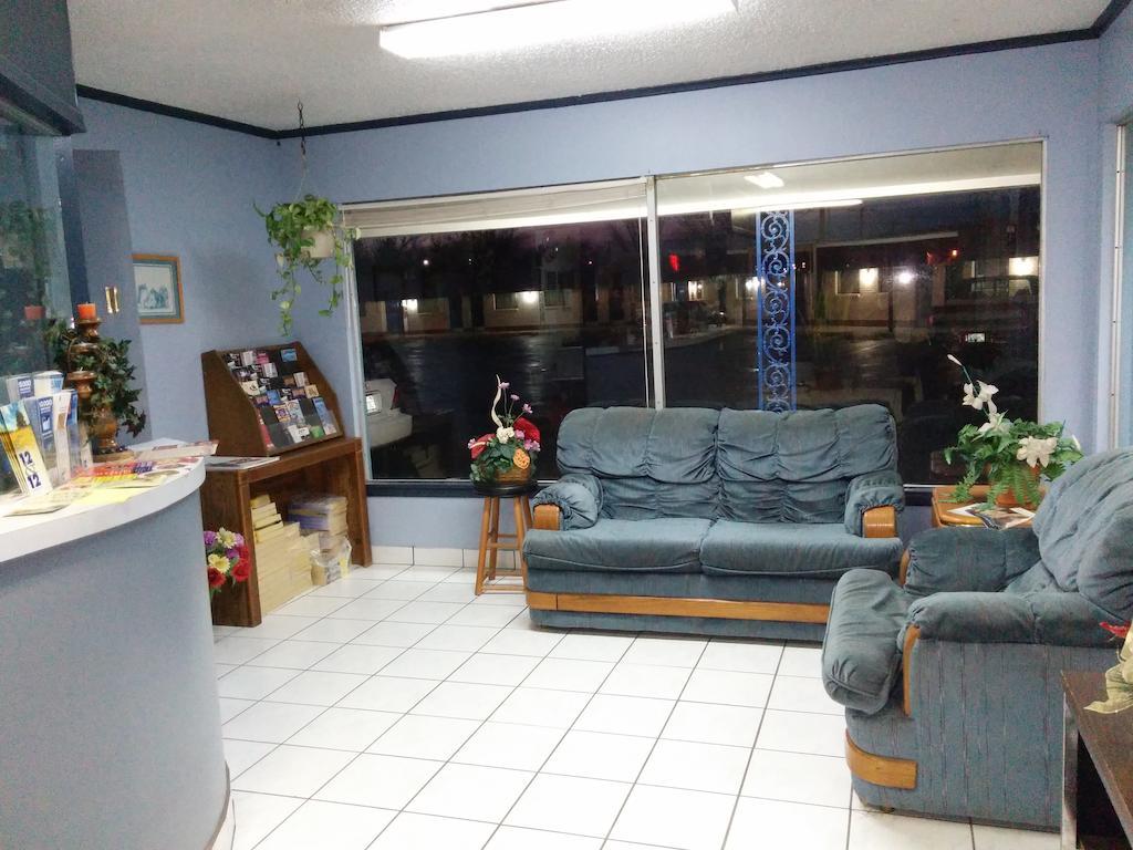 Crystal Motel Oakhurst Εξωτερικό φωτογραφία