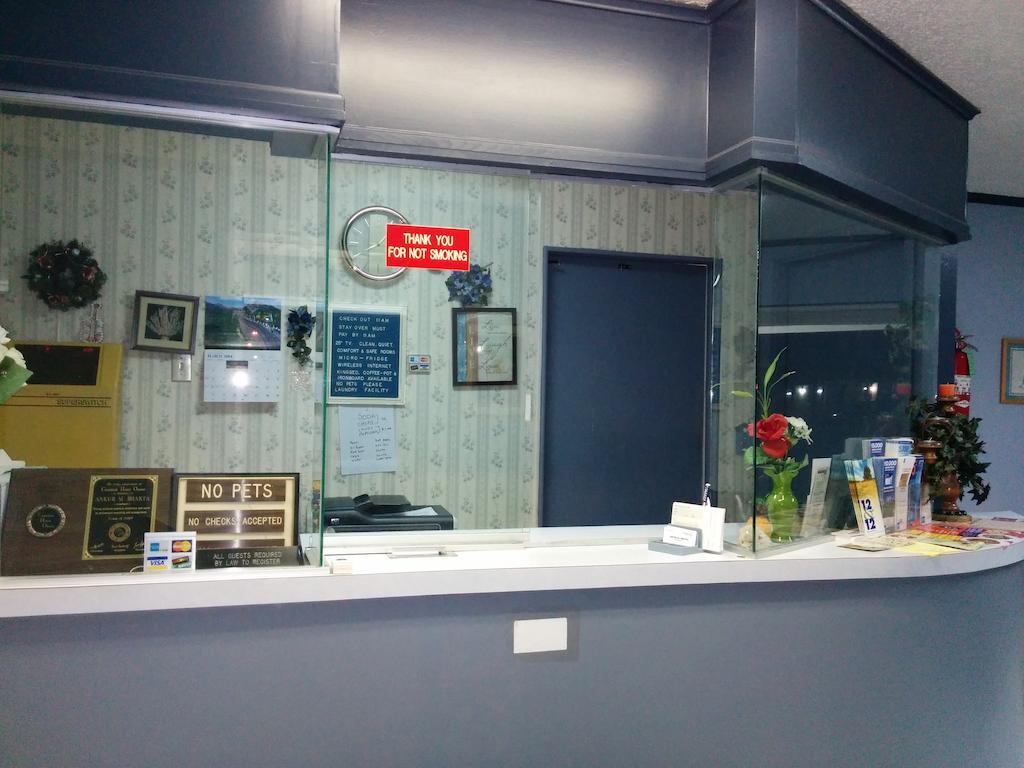 Crystal Motel Oakhurst Εξωτερικό φωτογραφία