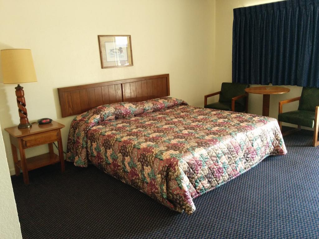 Crystal Motel Oakhurst Δωμάτιο φωτογραφία